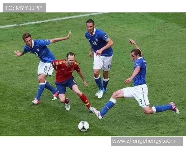 皇家马德里与塞维利亚对决前瞻分析球队状态及战术布局