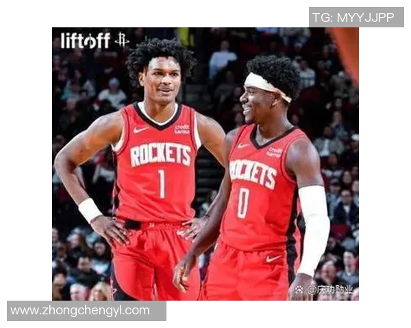 11投2中，阿门不是1号位答案 火箭队奇兵19分 乌度卡1场实验4大后卫